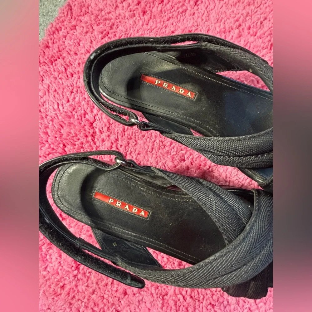 Prada Vintage criss cross Platform Sandals Black Leather Shoes Velcro strap 90s